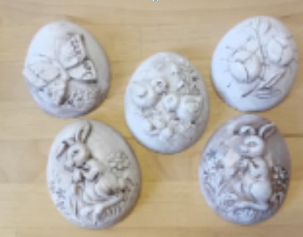 Jarní dekorace - sádrové odlitky malované