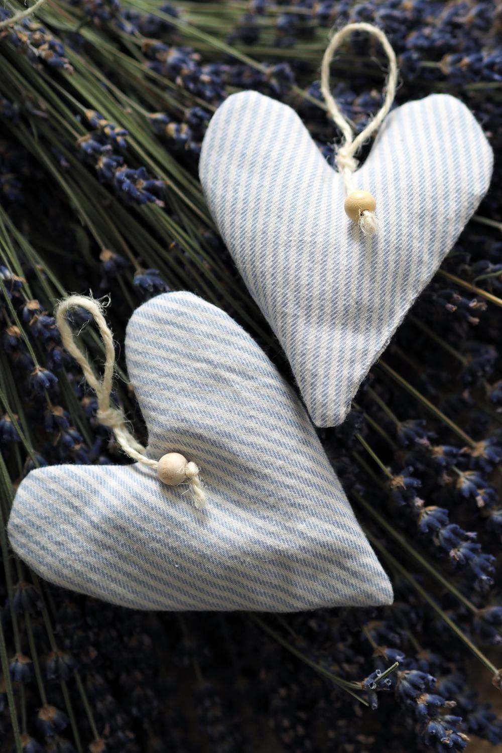 Látkový pytlíček s levandulí, velikost M