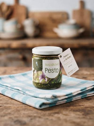 Bazalkové pesto Bazalkové pesto